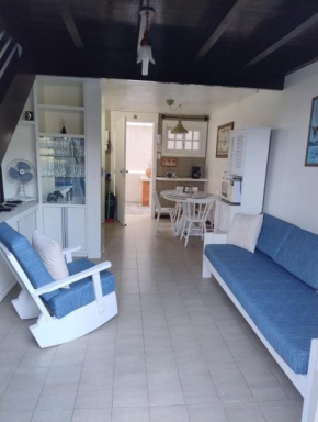 Apartamento dúplex a 150m da praia